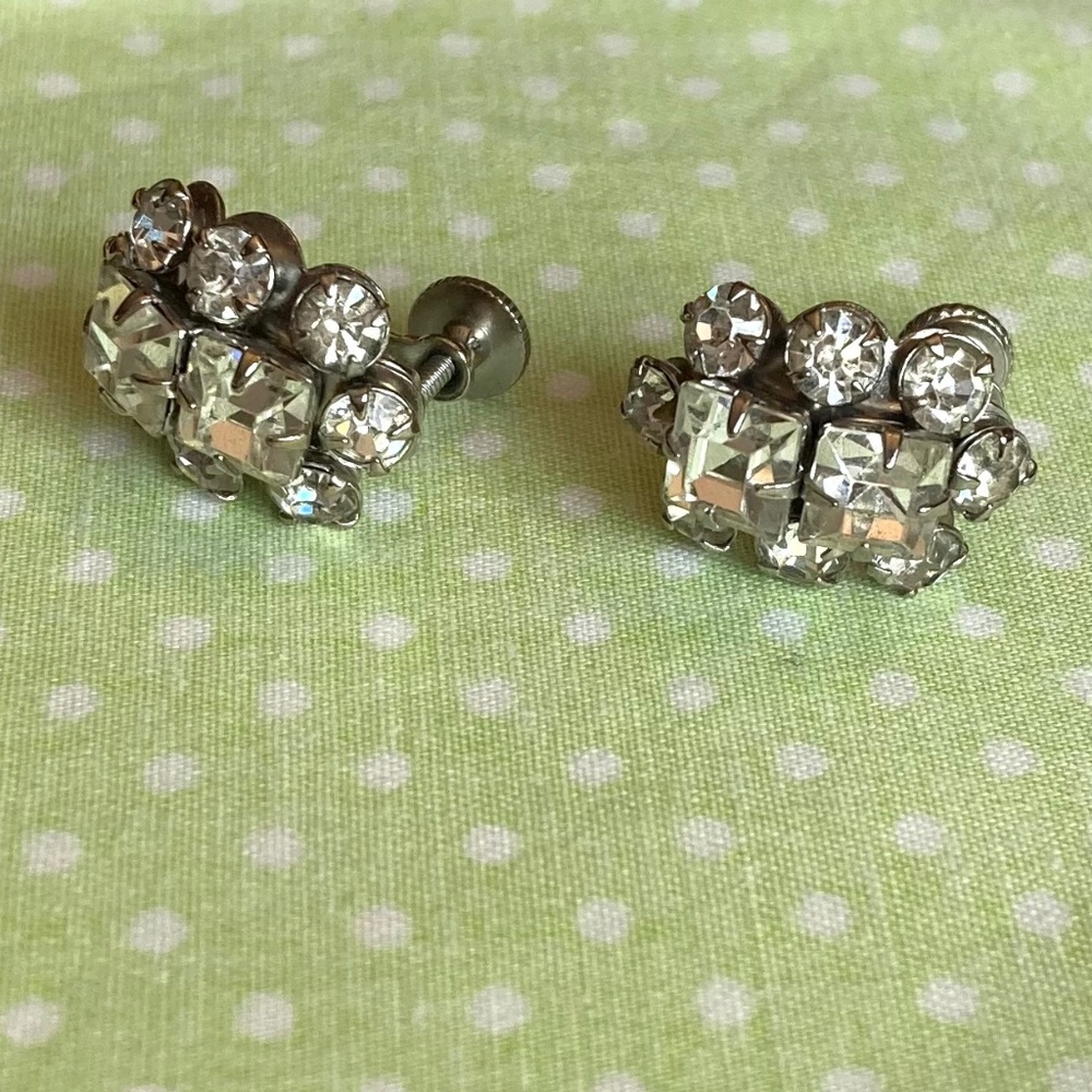 Vintage Rhinestone Earrings/Screw back